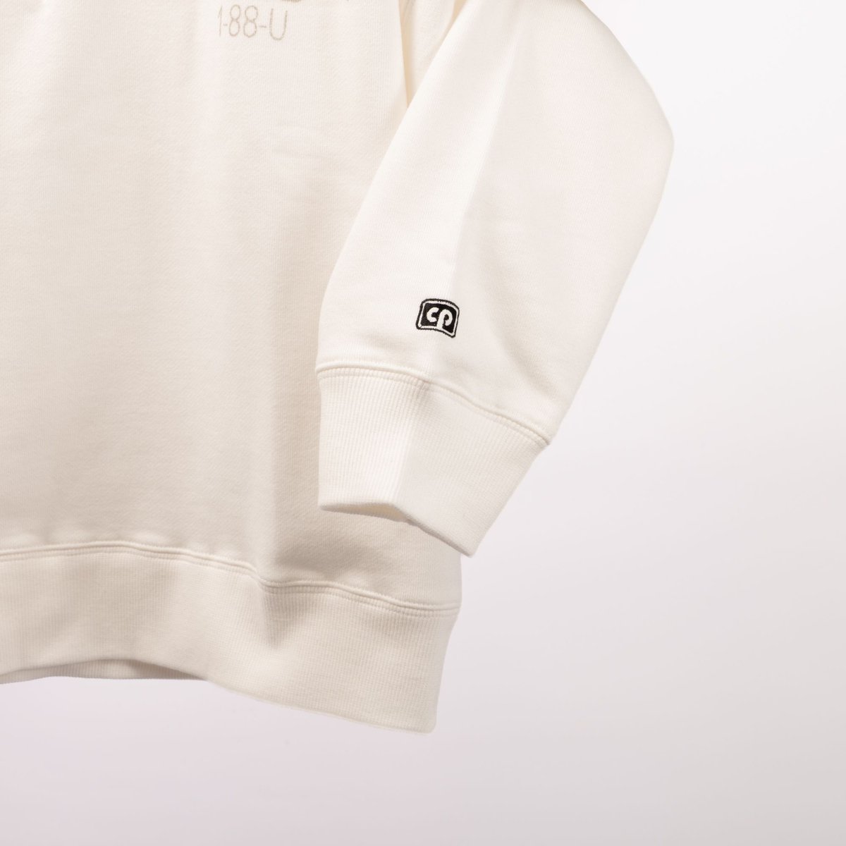 COLLEGIATE PACIFIC V Neck Sweat Shirt(HLEX) OFF WHITE