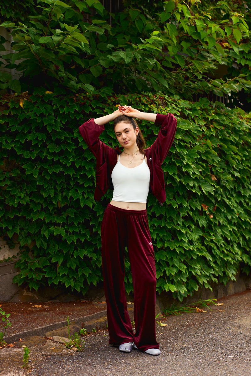 adidas — VELOUR Setup