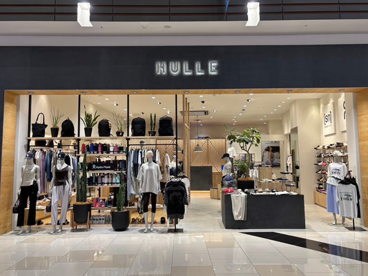 HULLE 幕張新都心店