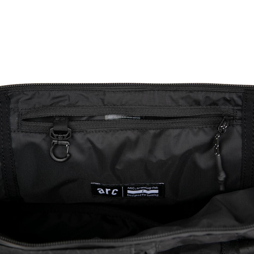 ARC Commute Tote Bag BLACK