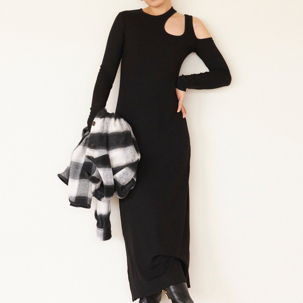 TW RIB ONE-PIECE BLACK