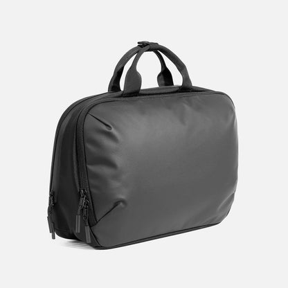 Aer TECH BRIEF BLACK