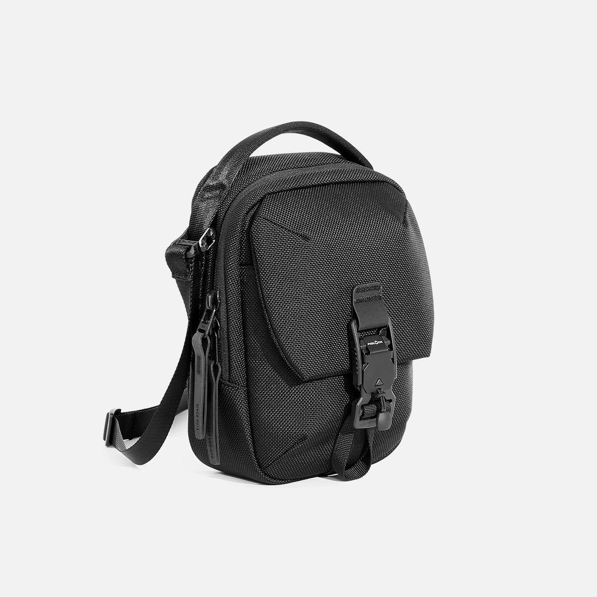 Aer STREET SLING BLACK