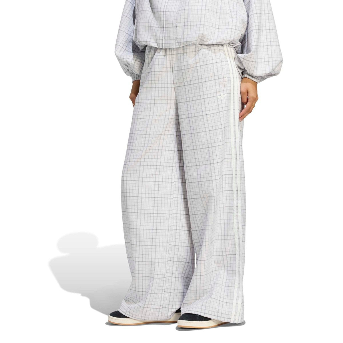 adidas originals LOOSE CHECK TRACK ﾀﾞｯｼｭｸﾞﾚｰ