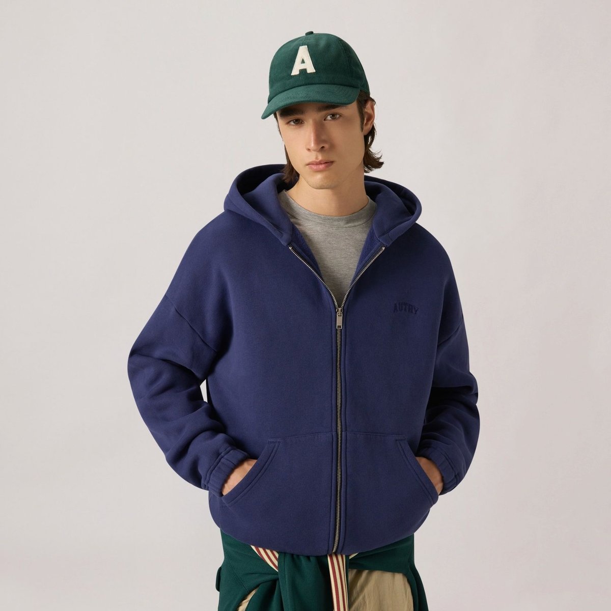 AUTRY HOODIE ZIP パーカー – HULLE公式オンラインショップ