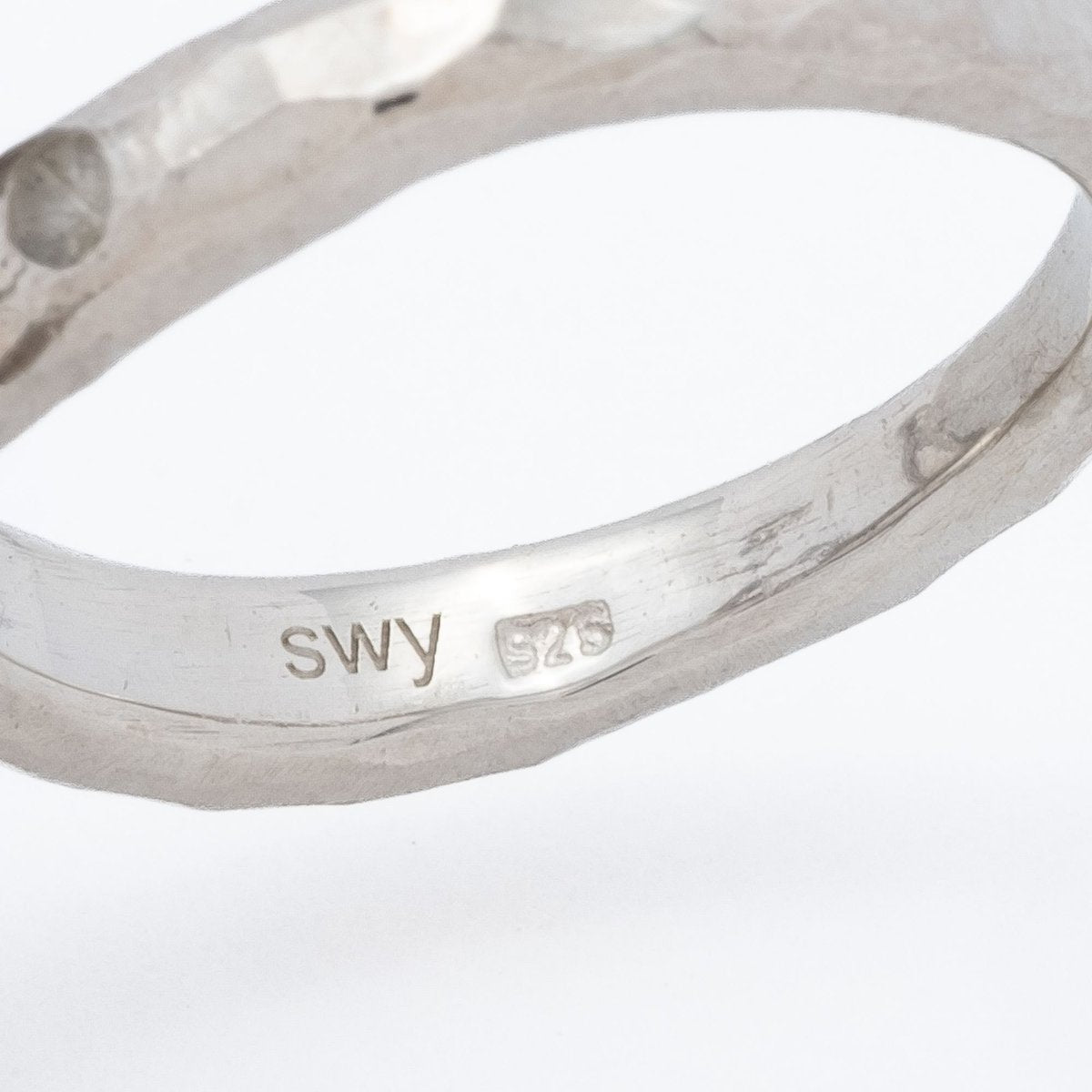 SWY Rhythm Ring Mist LABRADORITE