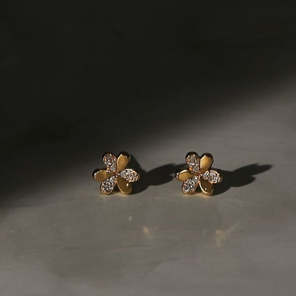 BAQLESS HONESTY FLORAL GOLD CZ-FLR-YG