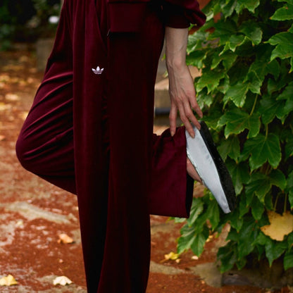 adidas originals ESSENTIALS VELOUR PANT ﾏﾙｰﾝ