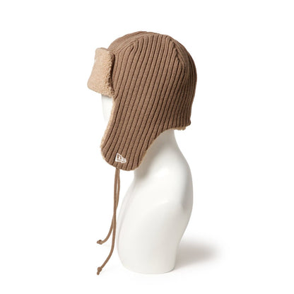 NEW ERA KNIT TRAPPER CL NE RIB KNIT BEI