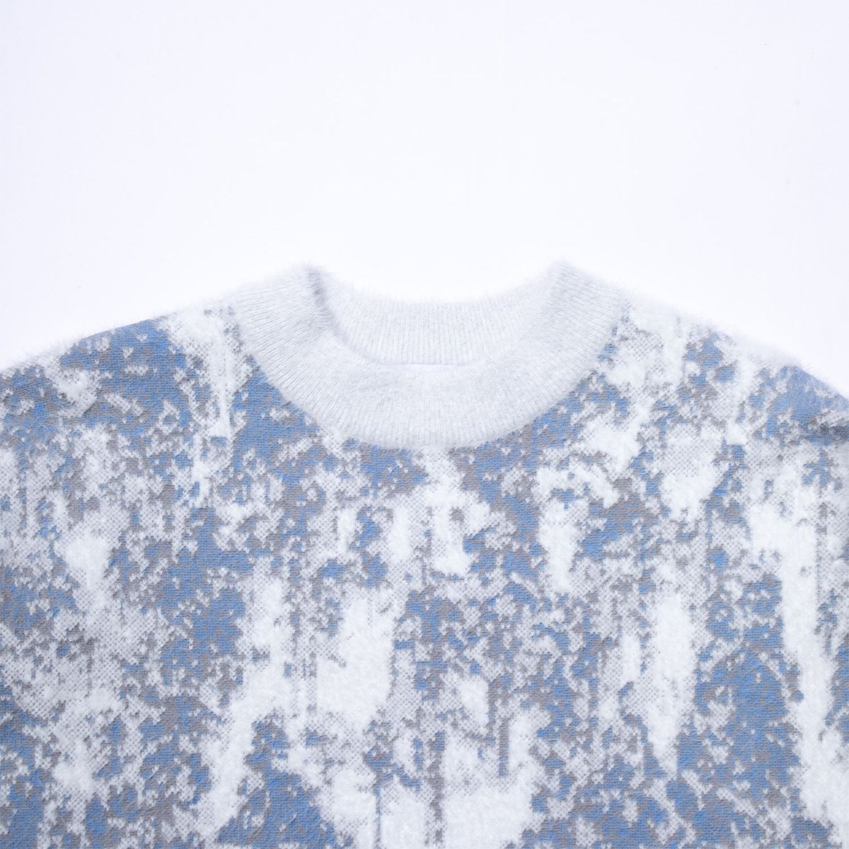 F/CE. FINNISH LANDSCAPE SOLOTEX KNIT - FOREST WHITE/BLUE