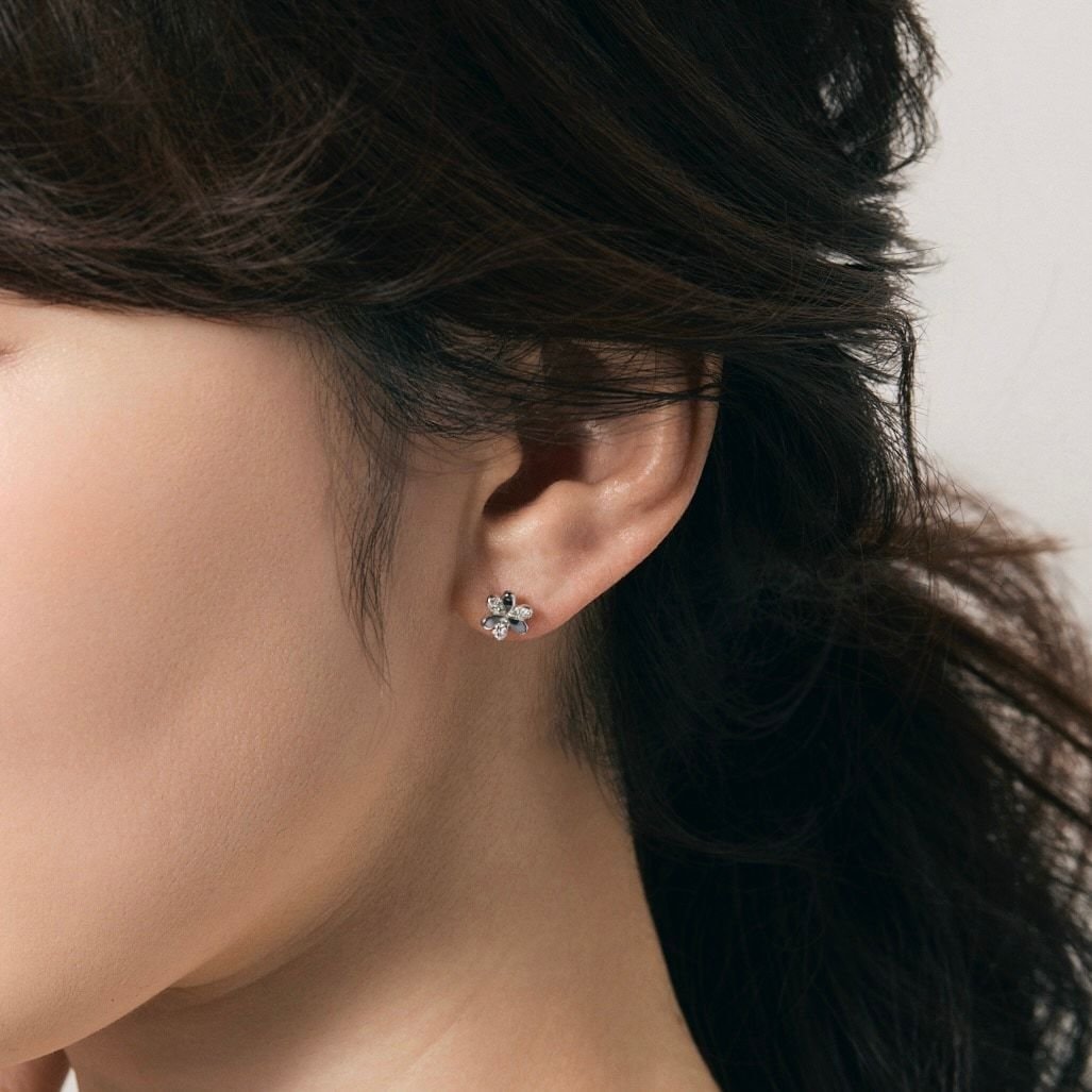 BAQLESS HONESTY FLORAL SILVER CZ-FLR-SV