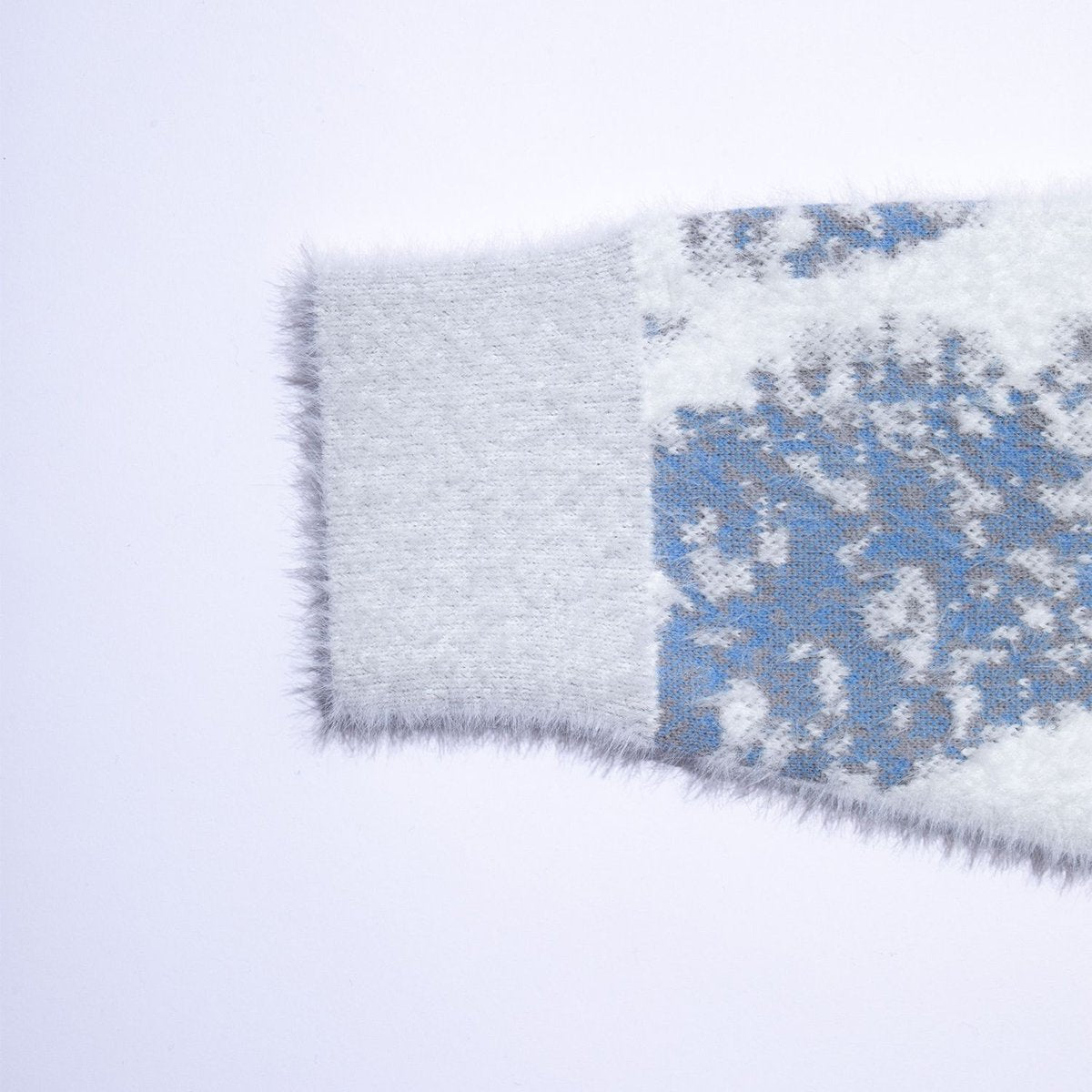 F/CE. FINNISH LANDSCAPE SOLOTEX KNIT - FOREST WHITE/BLUE