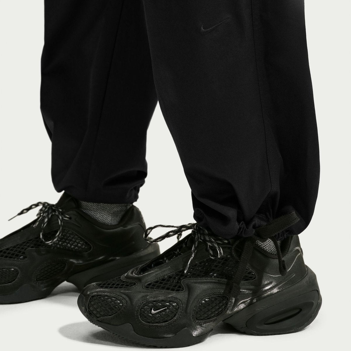 NIKE ナイキ ASWNKSTREETUTLTYWVNCARGO GRIDIRON/GRIDIRON