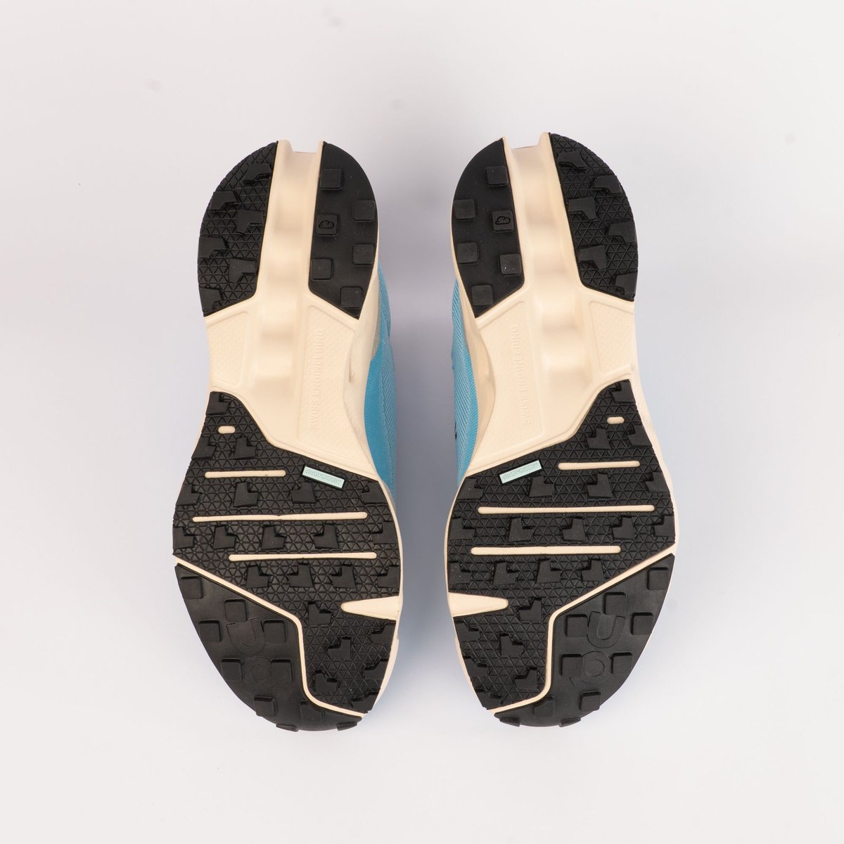 ON CLOUD SURFER TRAIL M MEN HORIZON/CREAM