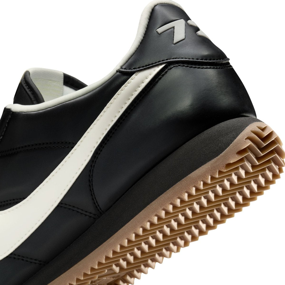 NIKE ナイキ コルテッツ SE BLACK/SAIL-GUM DARK