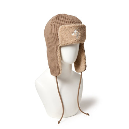 NEW ERA KNIT TRAPPER CL NE RIB KNIT BEI