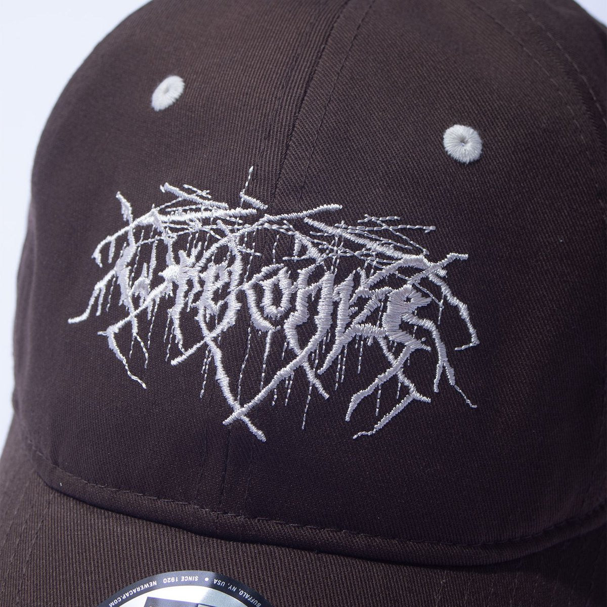 F/CE. NEW ERA 9TWENTY WRECONIZED CAP BY Brown
