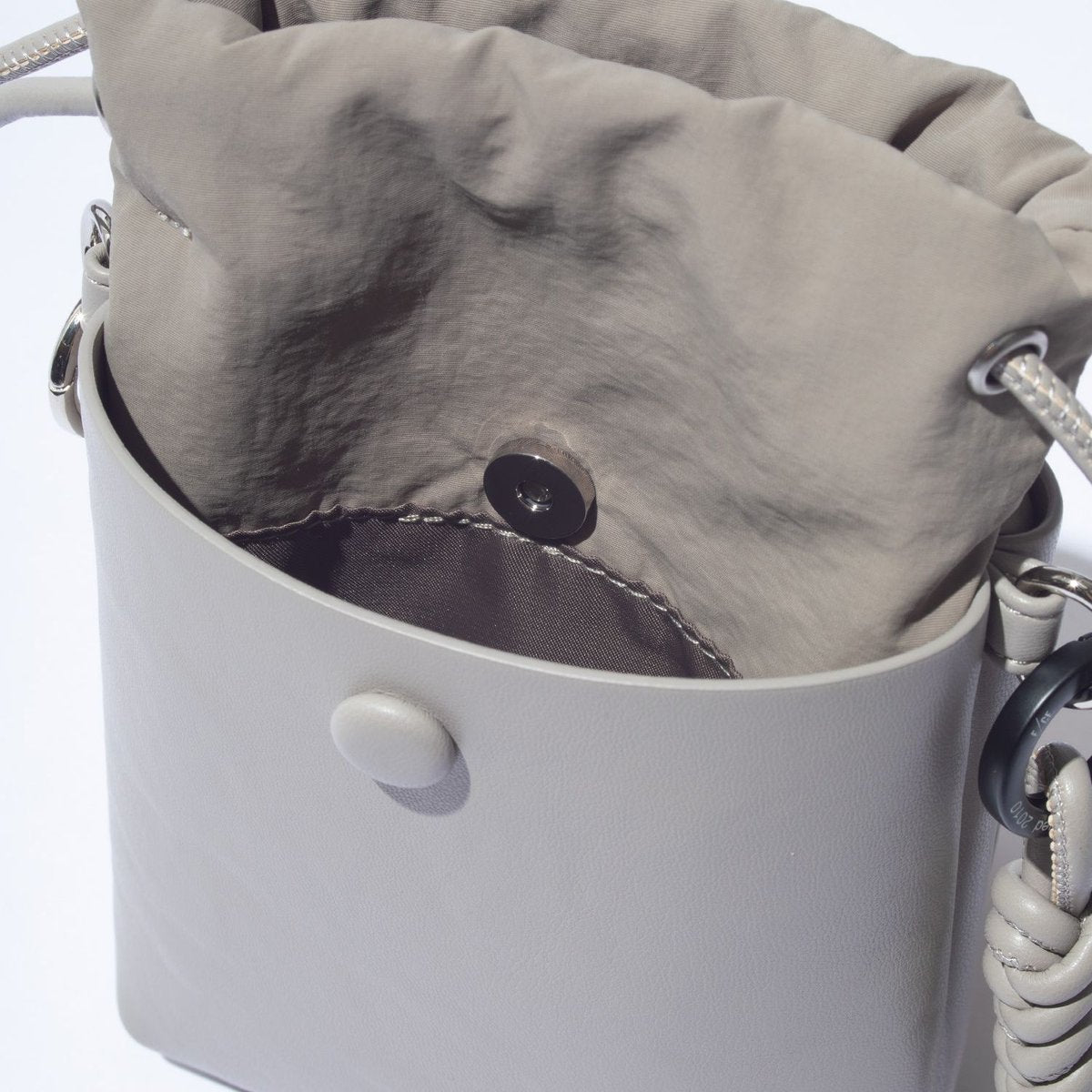 F/CE. TECH LEATHER MODULAR POACH