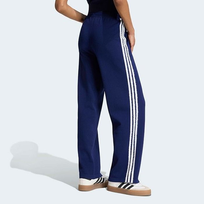 adidas originals KNIT FIREBIRD TRAC ダークブルー／ホワイト