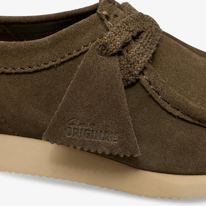 CLARKS Wallabee Lite. Dark Olive Sde