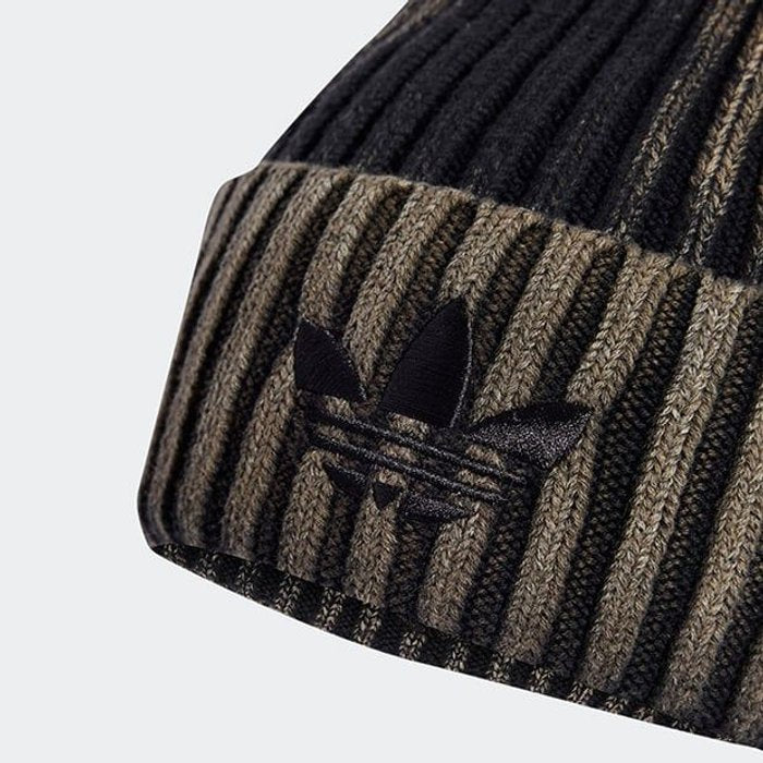 adidas originals BEANIE WASHED ブラック/ストーンカーキ