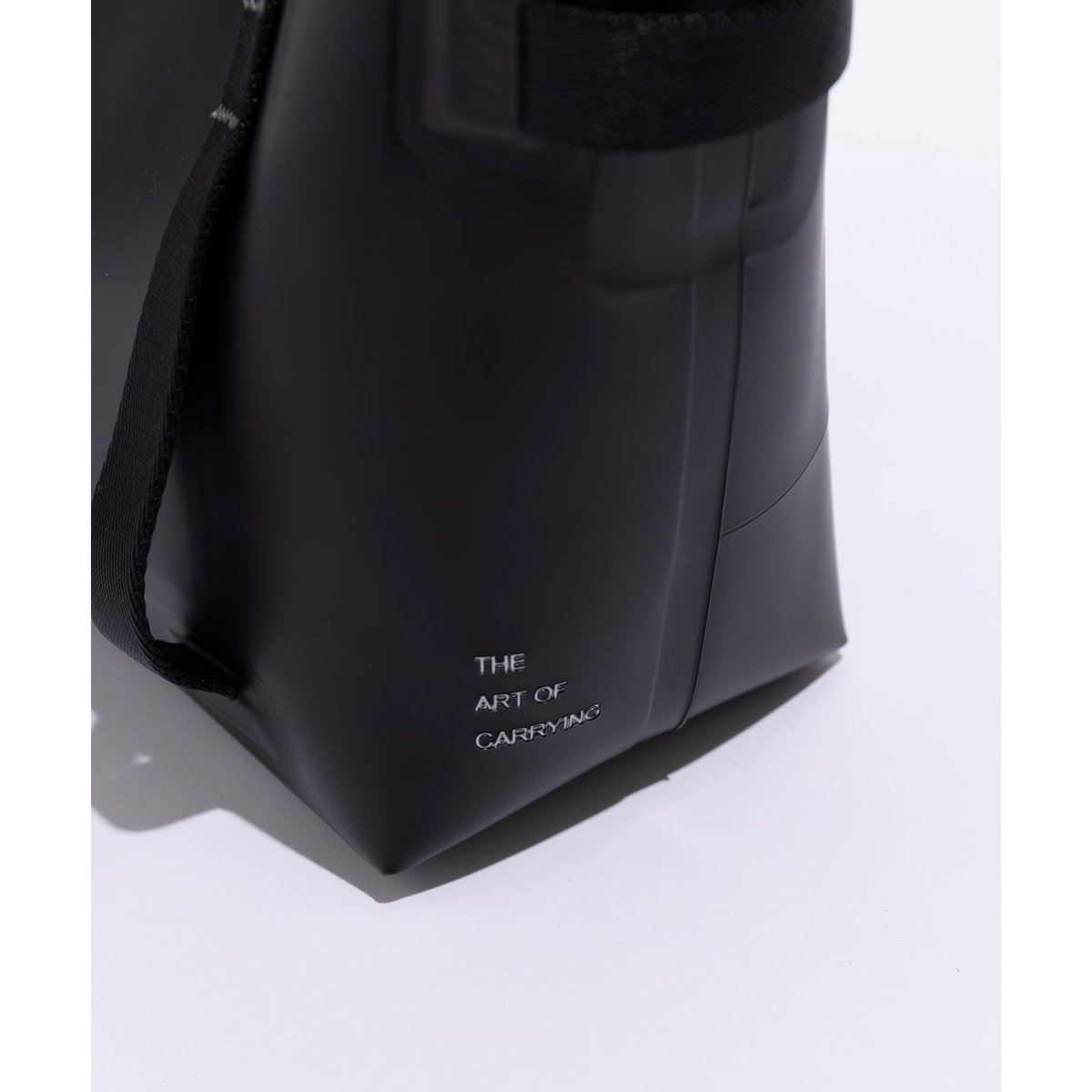 THE ART OF CARRYING Carrier 04 BLK