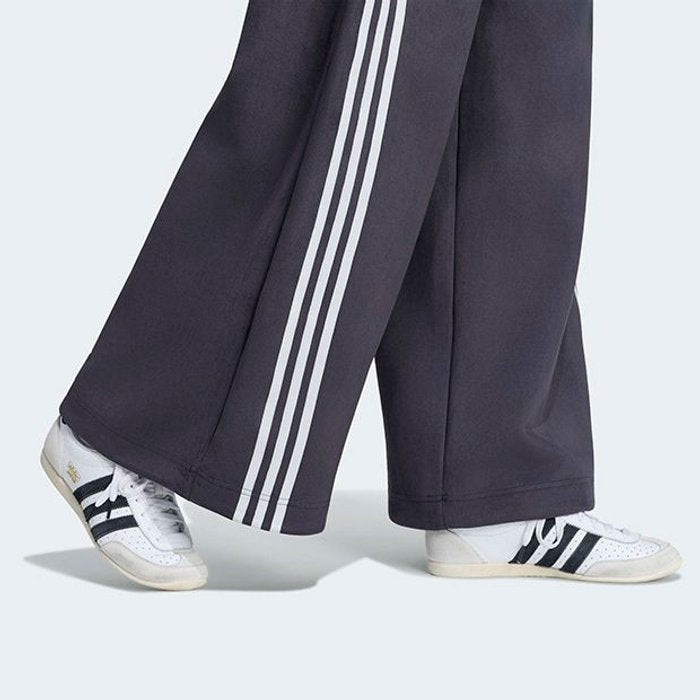 adidas originals ADILENIUM FAUX SUEDE TRACK PANT ﾌﾞﾗｯｸ