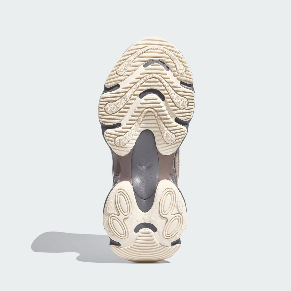 adidas originals OZVENUZ W ワンダーホワイト/トレースブラウン/クレイ