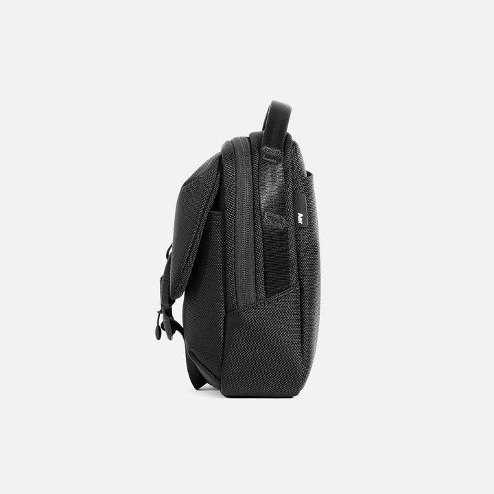 Aer STREET SLING BLACK