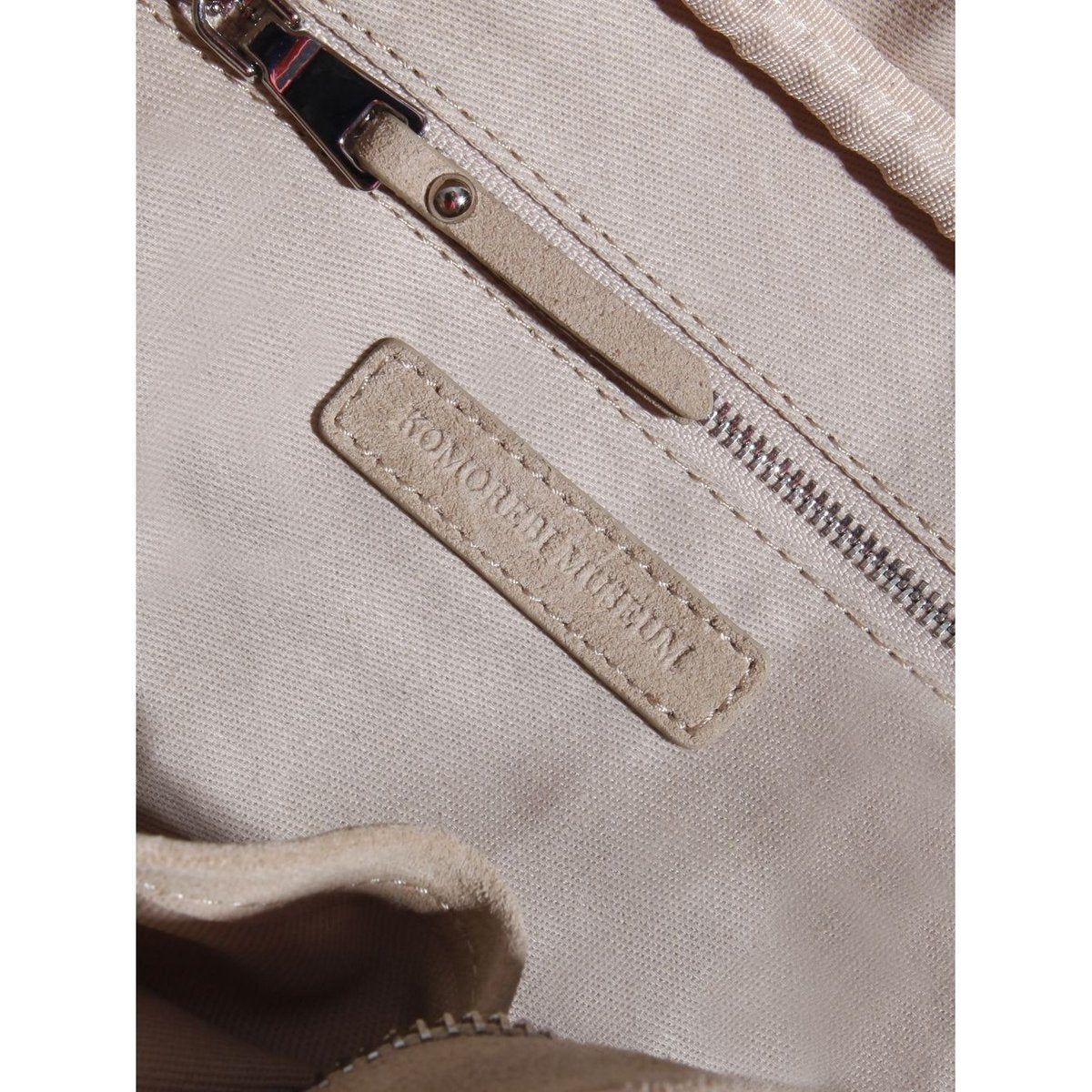 KOMOREBI MUSEUM SUEDE BAG B01 BEIGE