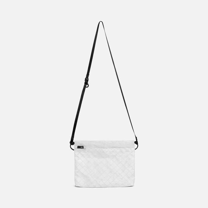 Aer SIMPLE POUCH WHITE