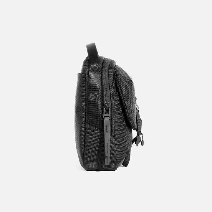 Aer STREET SLING BLACK