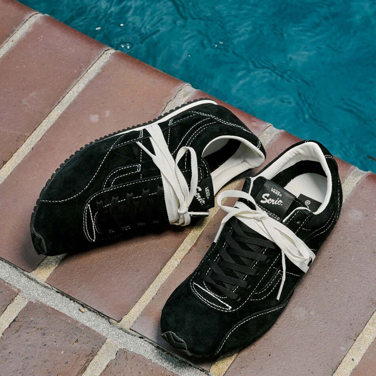 Vans SUPER LOW PRO TRAINER LX LEATHER MARATHON SILVER