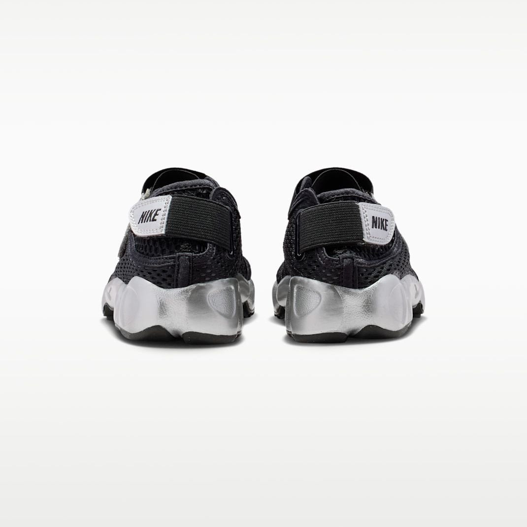 NIKE ナイキ Rift 2 SE BLACK/METALLIC SILVE