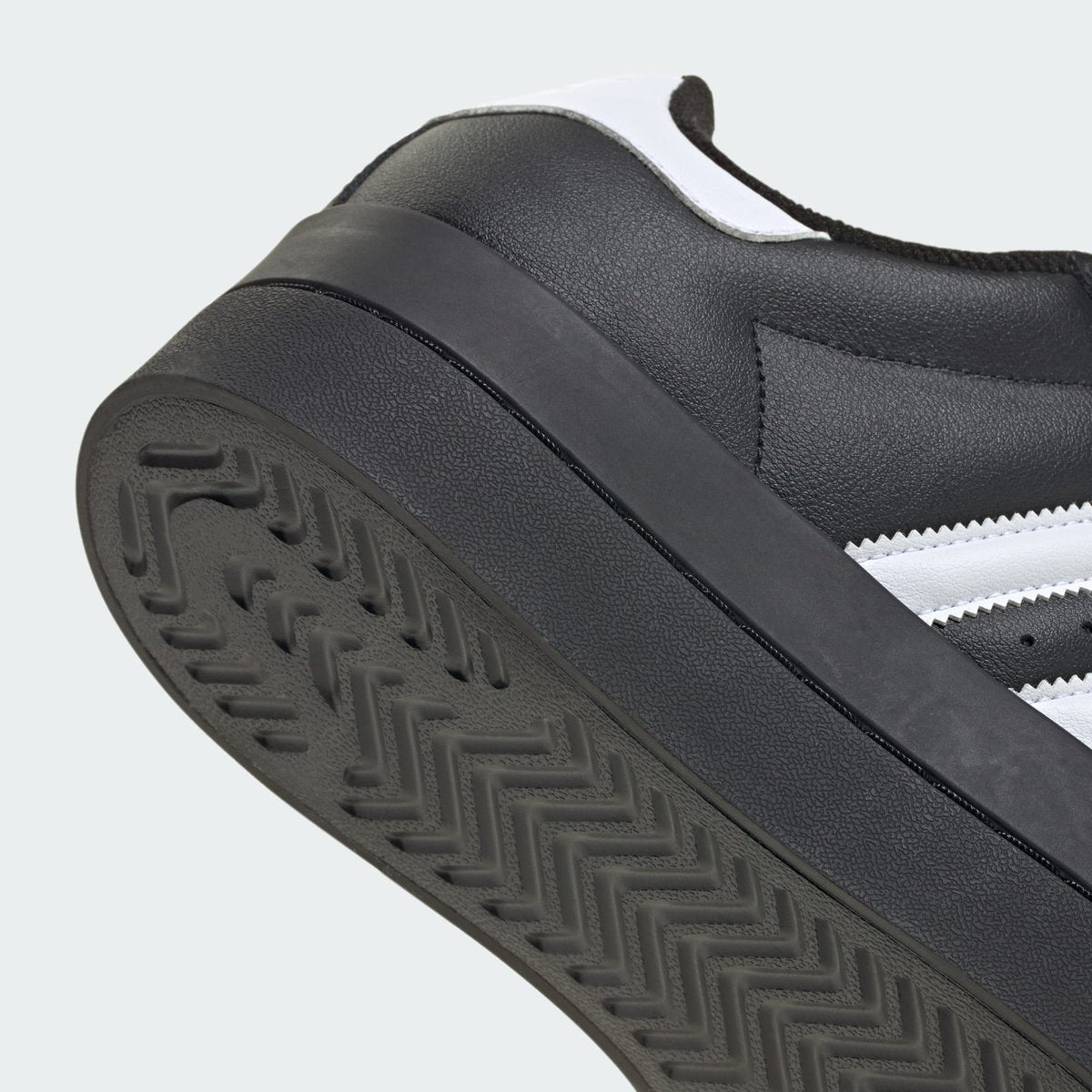 adidas originals SUPERSTAR STACK W コアブラック／フットウェアホワイト／ゴールドメタリック