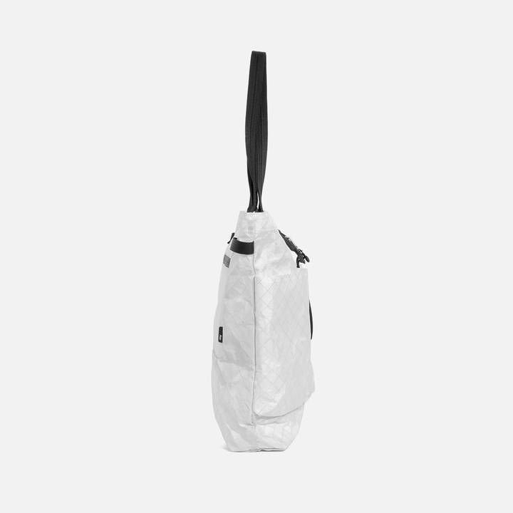 Aer SIMPLE TOTE WHITE