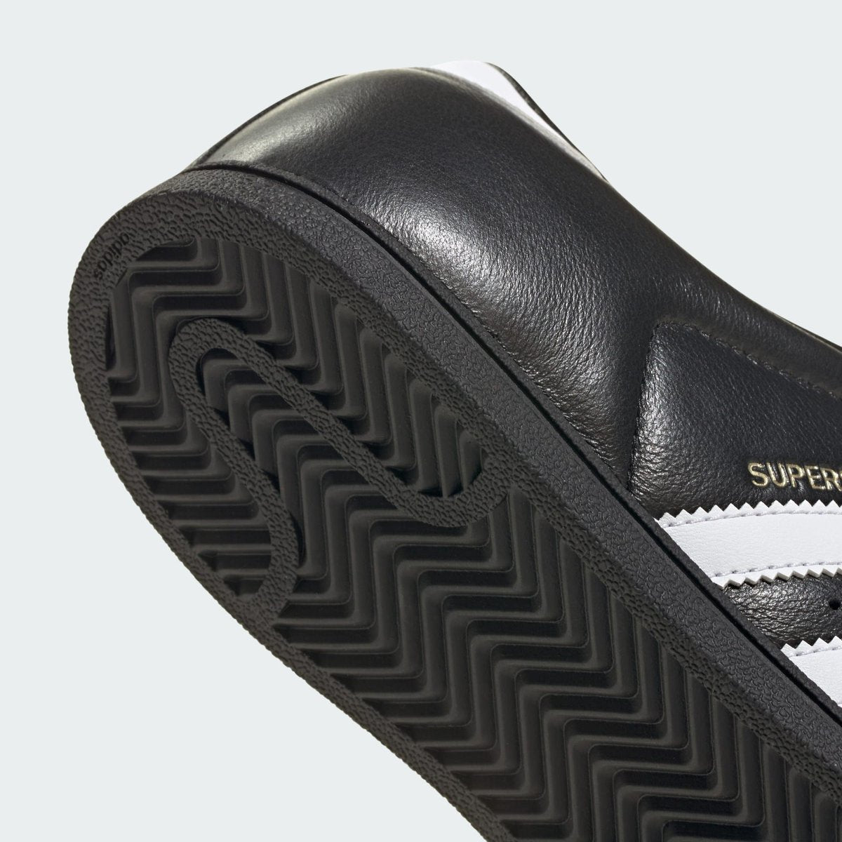 adidas originals SUPERSTAR LO PRO W コアブラック／フットウェアホワイト／ゴールドメタリック