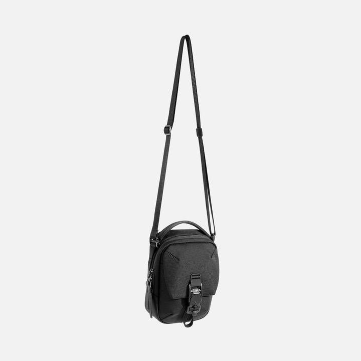 Aer STREET SLING BLACK