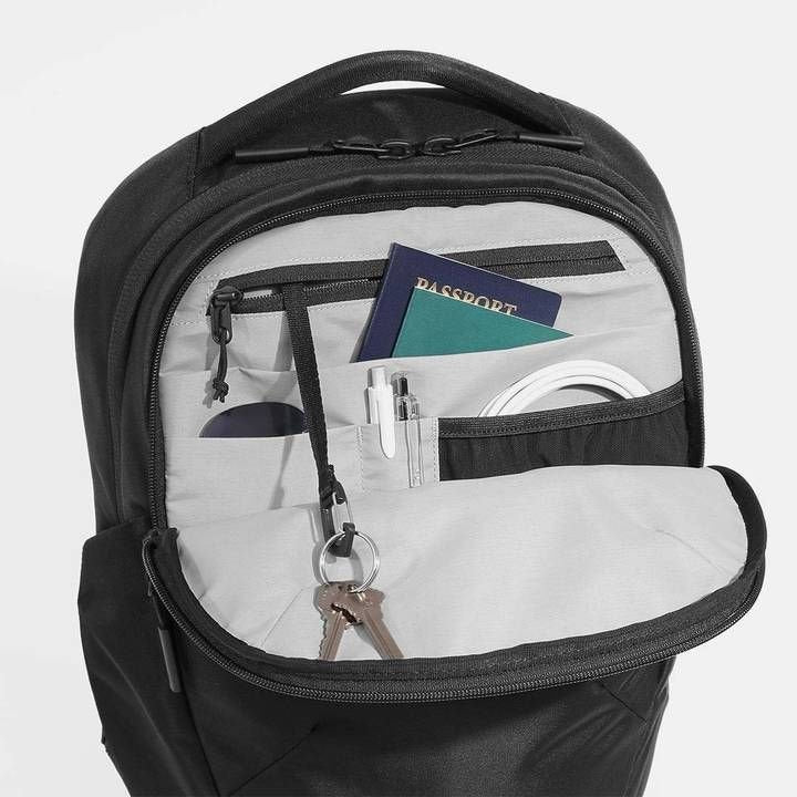 Aer PRO PACK SLIM バックパック/リュック – HULLE公式オンラインショップ