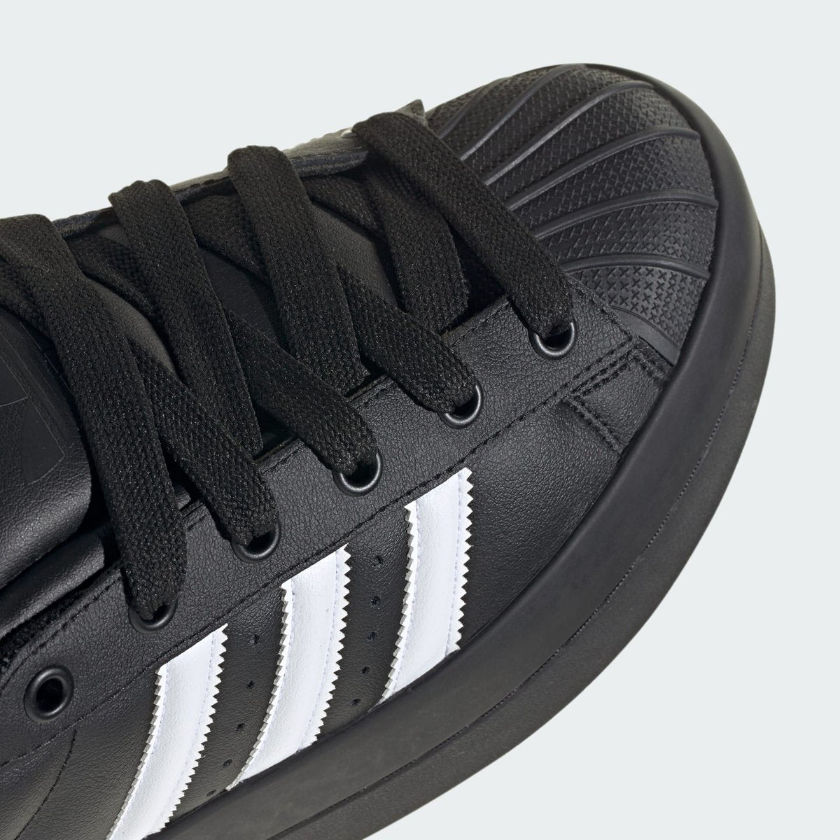 adidas originals SUPERSTAR STACK W コアブラック／フットウェアホワイト／ゴールドメタリック