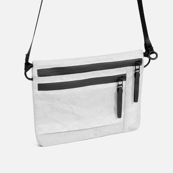 Aer SIMPLE POUCH WHITE