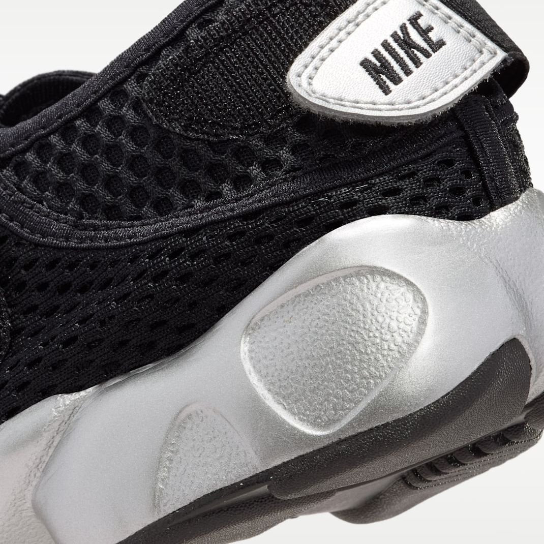 NIKE ナイキ Rift 2 SE BLACK/METALLIC SILVE